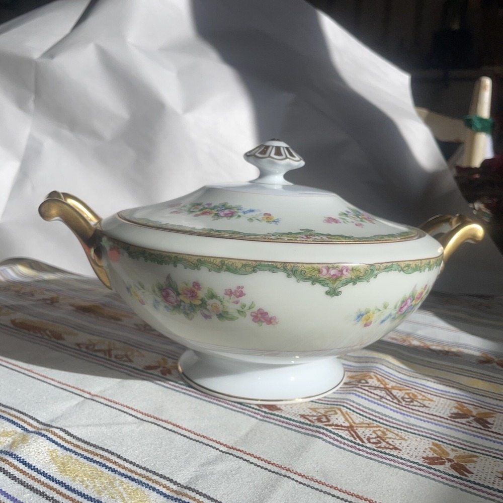 Vintage Noritaki Adela‎ Covered Vegetable Serving Dish Floral Pattern Gold Trim